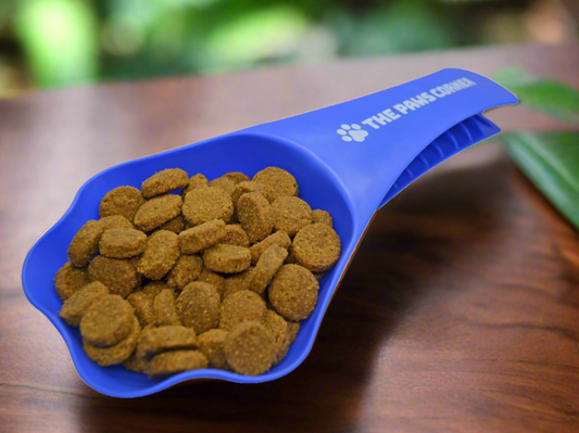 2 in 1 Paw-shaped Durable and Sturdy Pet Food Scoop/Clip (1 cup)